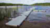 Flytbrygga vid Romesjöns badplats
